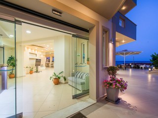 Facilities - Al Mare Beach Hotel - Tsilivi Zakynthos Hotels